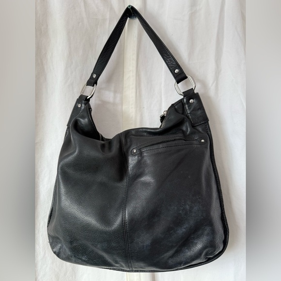 B Makowsky Genuine Soft Leather Black Handbag Shoulderbag EUC - Picture 2 of 11